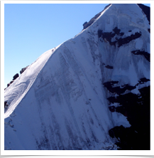 Puqueno Alpamayo - Climbers Puqueno Alpamayo - Climbers